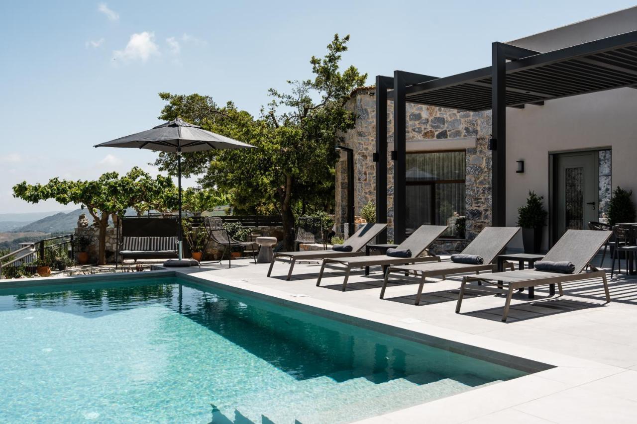 Eumelia Iconic Villa, With Heated Pool & Whirlpool, By Thinkvilla Asi Gonia 외부 사진