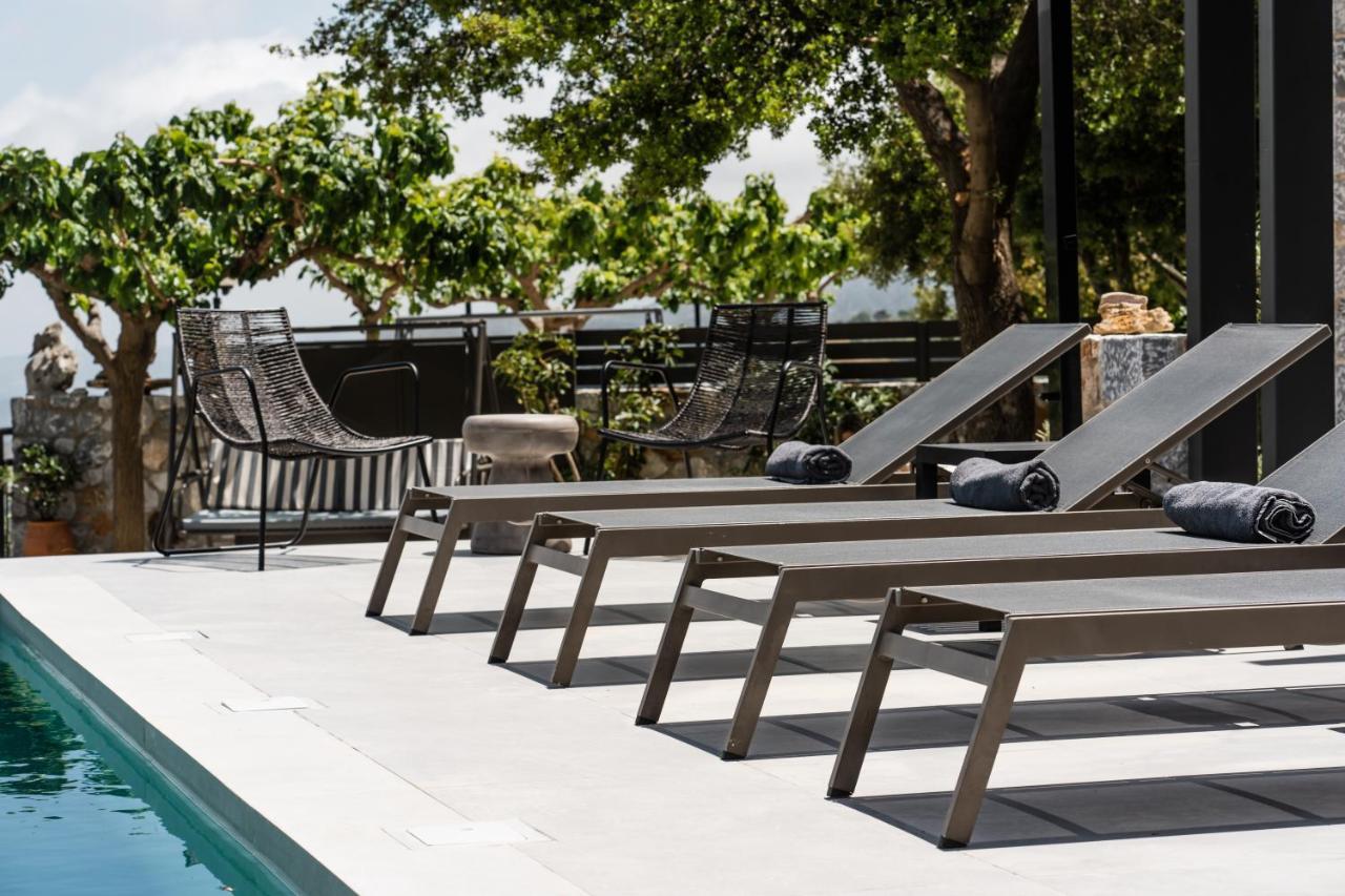 Eumelia Iconic Villa, With Heated Pool & Whirlpool, By Thinkvilla Asi Gonia 외부 사진