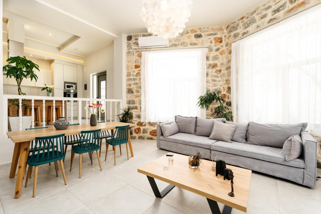 Eumelia Iconic Villa, With Heated Pool & Whirlpool, By Thinkvilla Asi Gonia 외부 사진